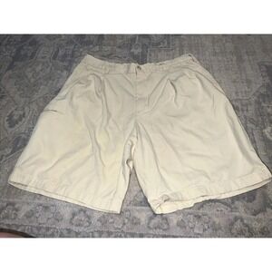 Caribbean Pleated Front 100% Silk Shorts Men's Size 35 light yellow Relaxed Fit